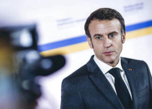 Parigi, Macron: “Curdi bersaglio di attacco ignobile”