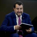 Lega, Salvini: “Tanti saluti a chi esce”