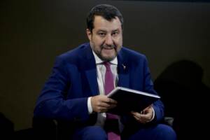 Lega, Salvini: “Tanti saluti a chi esce”