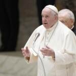Natale, Papa: “Penso a bambini divorati da guerre”