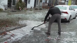 Usa, tempesta di ghiaccio a Seattle