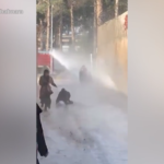 Afghanistan, donne protestano contro bando nelle università