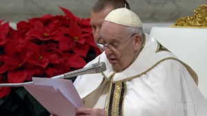 Natale, Papa: “Penso a bambini divorati da guerre”