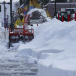 Giappone, forti nevicate: 17 morti