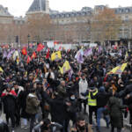 Parigi, marcia curdi in ricordo vittime sparatoria