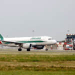 Covid, a Malpensa tampone per chi arriva da Cina