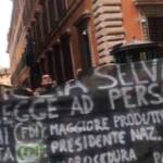 Manovra, animalisti protestano davanti al Senato