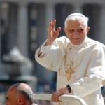 Germania, rubata croce pettorale di Papa Benedetto XVI