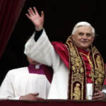 Benedetto XVI, chi è Ratzinger: primo ‘Papa emerito’ della storia