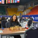 Iran, campionessa scacchi senza velo sfida regime