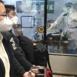 Covid, agenzia Ue: “Test su viaggiatori da Cina ingiustificati”