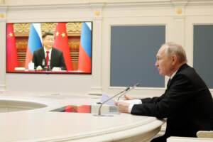 Russia, videochiamata tra i presidenti di Russia e Cina