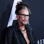 Steven Tyler, accuse di abusi da una donna