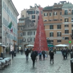 Capodanno, italiani divisi tra famiglia e ristoranti