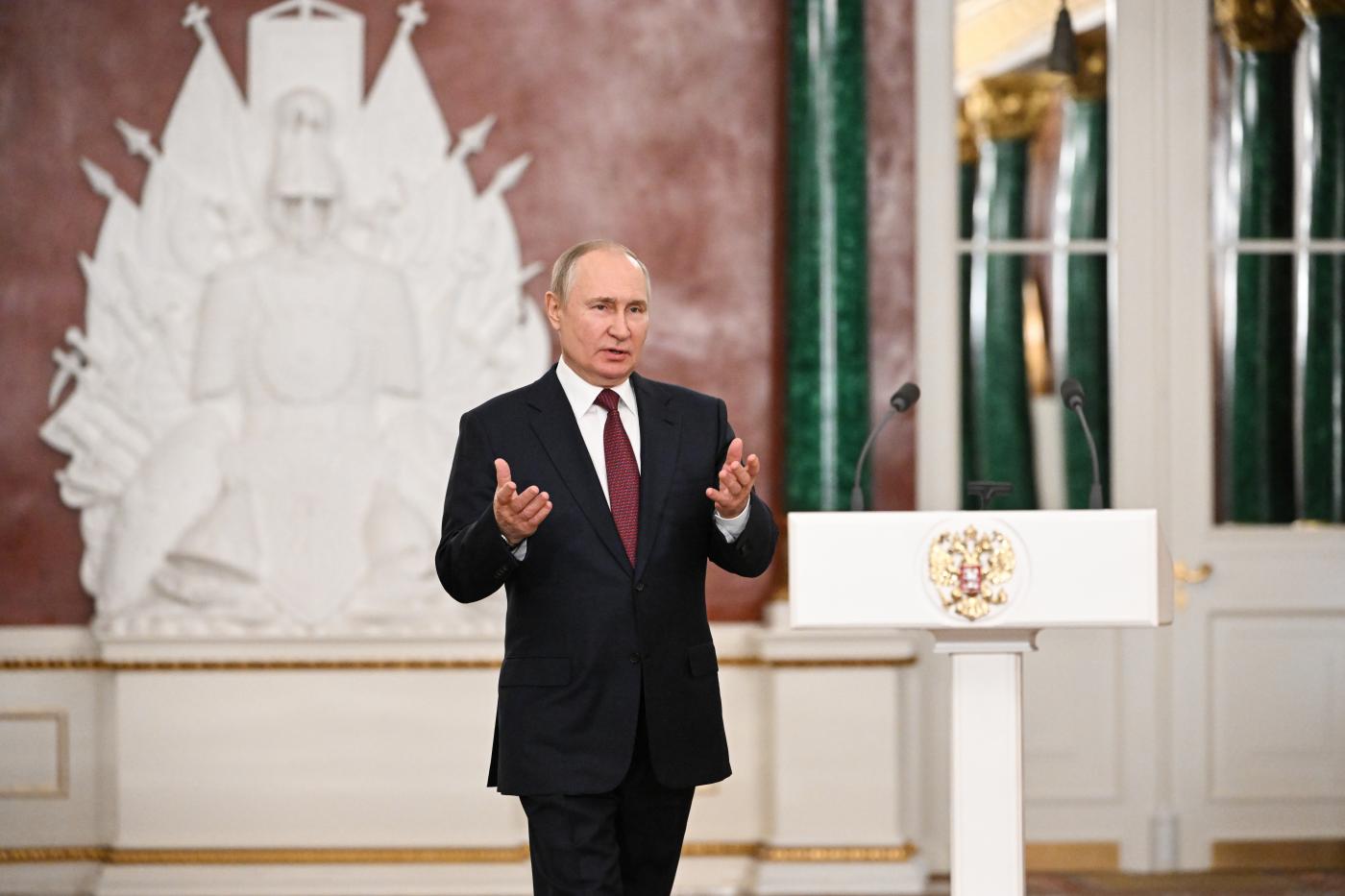 Ratzinger, Putin: “Sviluppato relazioni Chiese ortodossa e romana”