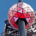 New York, a Times Square testata la sfera di Capodanno