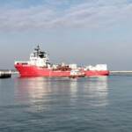 Migranti, Ocean Viking a Ravenna