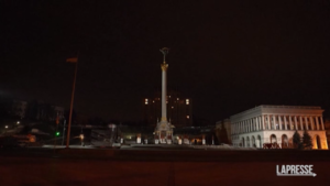 Ucraina, bombe su Kiev nella notte di Capodanno