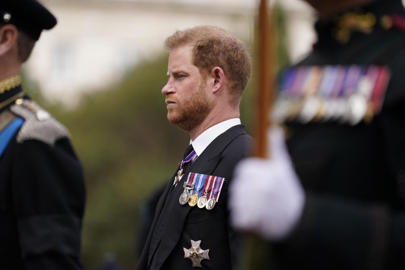 Gb, principe Harry: “Rivoglio mio padre e mio fratello”