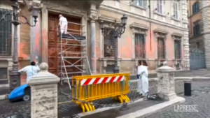 Roma, al lavoro per ripulire Palazzo Madama