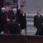 Ratzinger, Mattarella rende omaggio a salma in forma privata