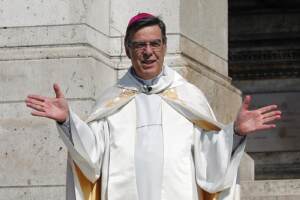 France Archbishop Resigns