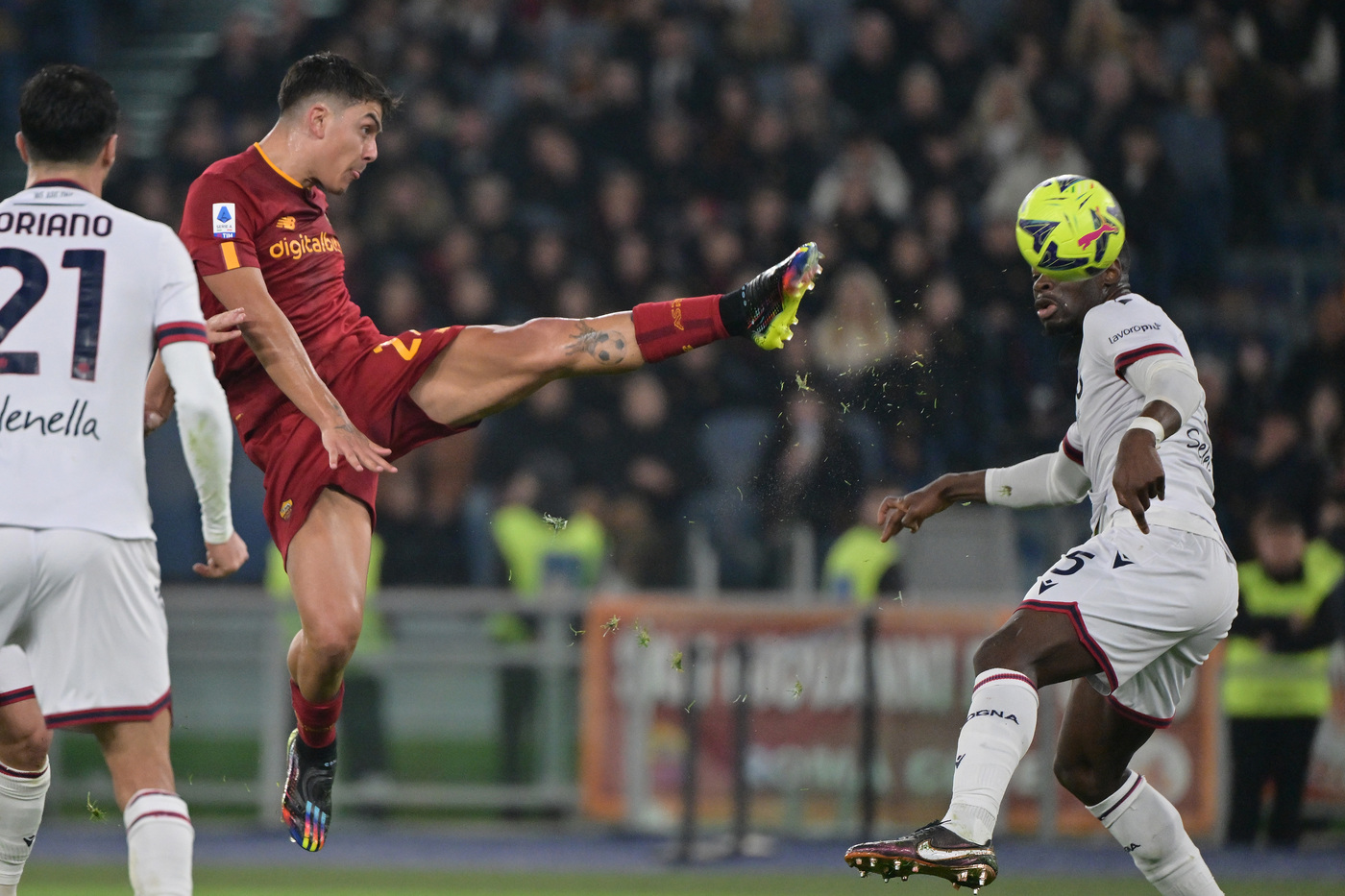 Roma-Bologna 1-0, giallorossi vincono di rigore