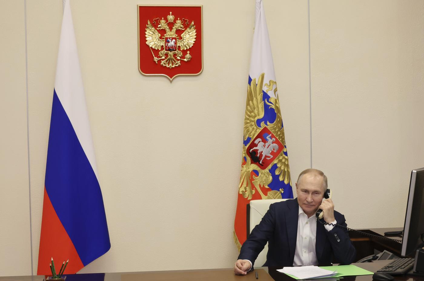Ucraina, Putin: “Pronti a dialogo se Kiev riconosce nuove regioni”