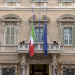 Ratzinger, bandiere a mezz’asta in Senato