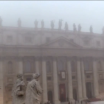 Ratzinger, San Pietro avvolta nella nebbia