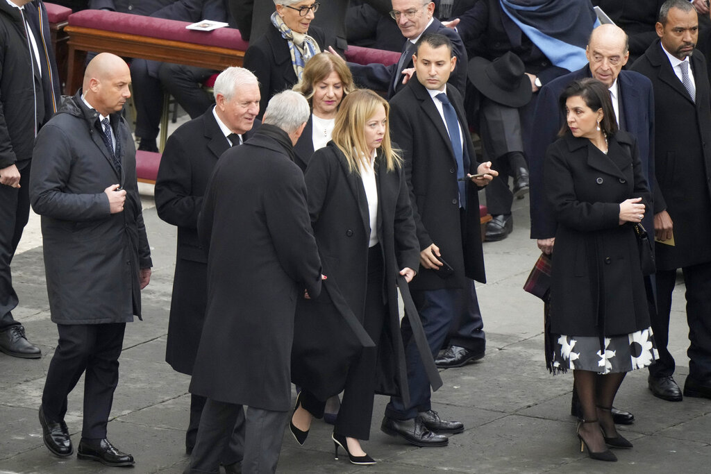 Ratzinger, Meloni: “Illuminato teologo”