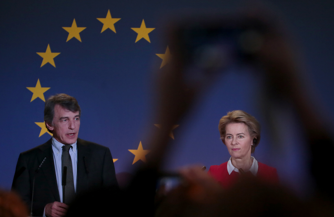 Scandalo Ue, von der Leyen: “Sassoli non avrebbe tollerato corruzione”