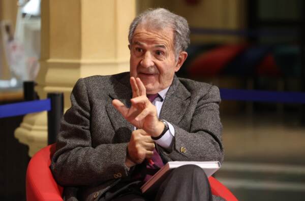 Ue, Prodi: “Cambiamento trattati difficile ma necessario”