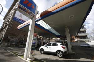 Carburanti, ancora in aumento prezzi alla pompa