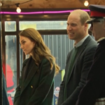 Harry, fratello William non risponde a domanda su libro