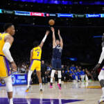 Nba, Doncic batte Lebron dopo due overtime