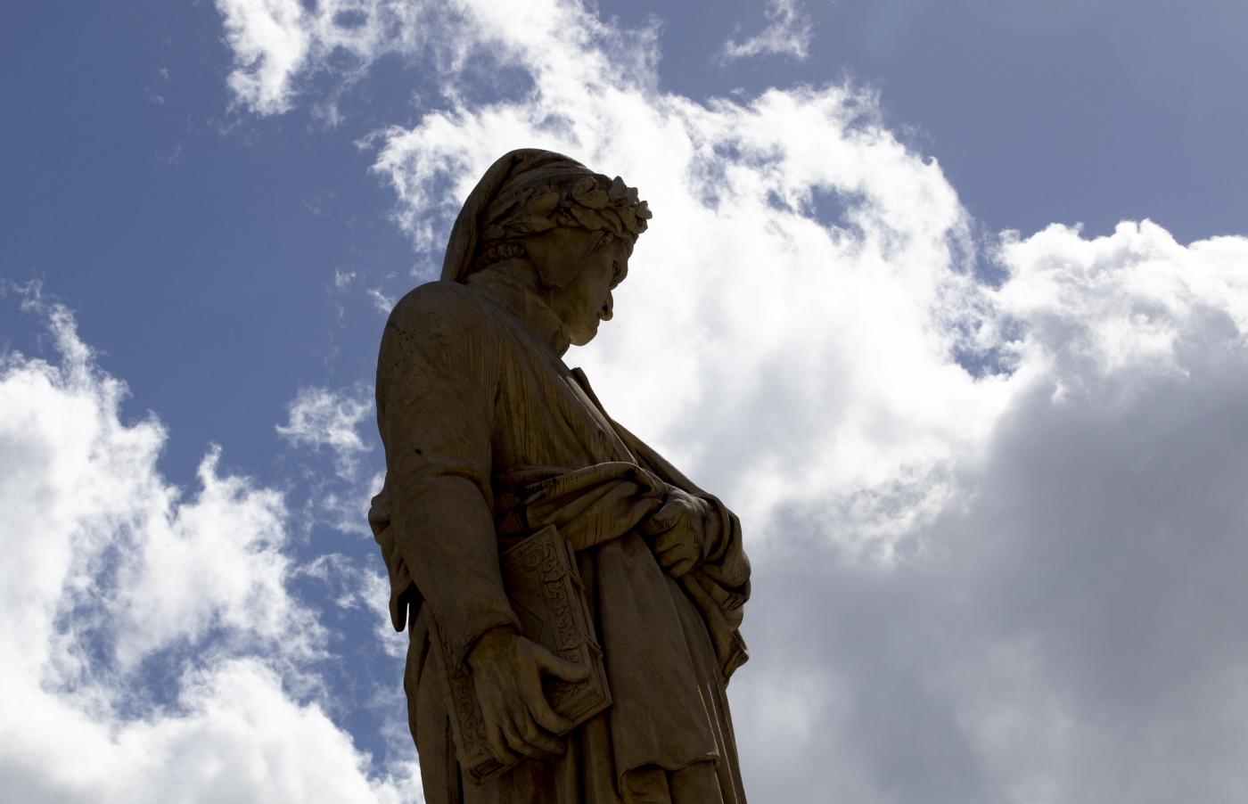 Governo, Sangiuliano: “Dante fondatore pensiero destra” Governo, Sangiuliano: “Dante fondatore pensiero destra”