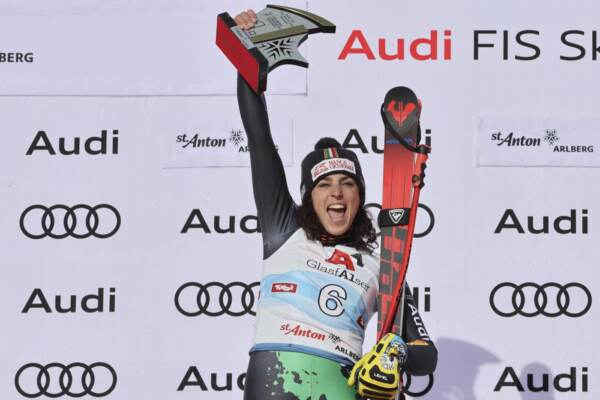 Federica Brignone vince il Super-g di Saint Anton in Austria
