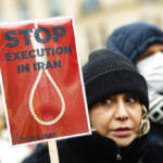 Iran, impiccato ex vice ministro Akbari