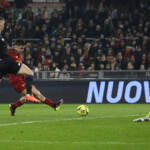 Roma-Fiorentina 2-0, doppio Dybala spinge i giallorossi