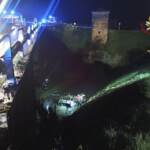 Verona, auto finisce in canale: 3 morti