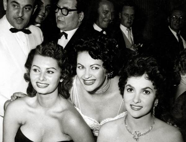 Lollobrigida, Sophia Loren: “Molto scossa e addolorata”