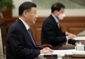 Medvedev incontra il presidente cinese Xi Jinping a Pechino