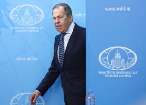 Russia, conferenza stampa annuale del ministro degli Esteri russo Lavrov