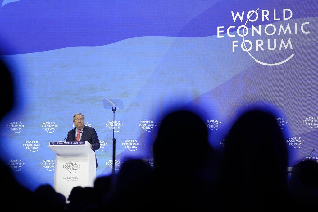 Clima, Guterres: “Stiamo flirtando con disastro” Clima, Guterres: “Stiamo flirtando con disastro”