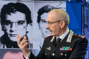 RAI - trasmissione Porta a Porta ospite il Comandante deil ROS dei Carabinieri Angelosanto