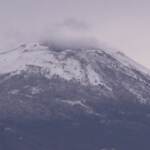 Napoli, maltempo: Vesuvio imbiancato
