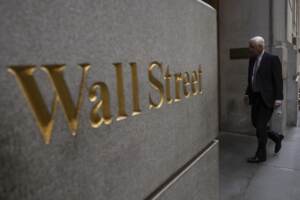 Gains for tech stocks help soften Wall Street’s rough week