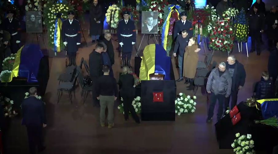 Ucraina, Zelensky a funerali ministro Interno Ucraina, Zelensky a funerali ministro Interno