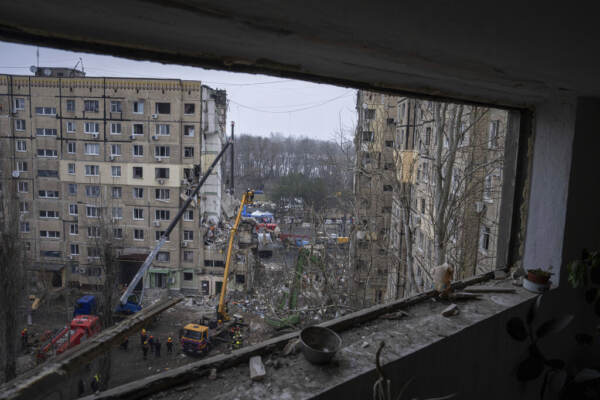 Ucraina, Mosca: “Con armi a Kiev si rischia catastrofe globale”
